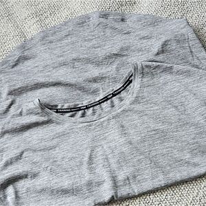 🎁H&m sport workout gym top